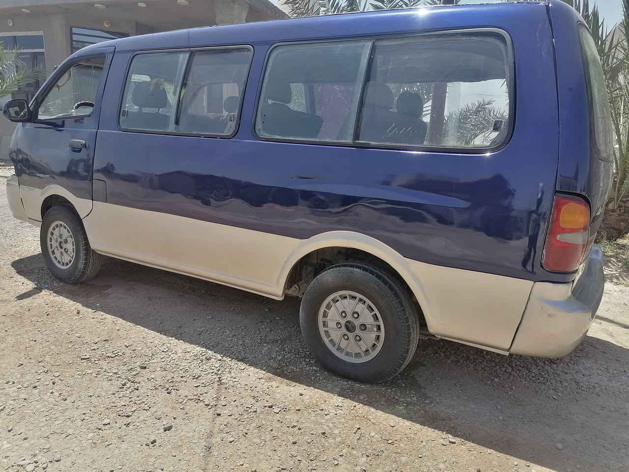 سلام عليكم بريجو للبيع تحويل شرط مصفره هيئه وغرامات سنويه عظم موديل ٩٨ مكينه كير اكسل شرط كهرباءيات كله شغاله تايرات نظاف صدر جديد شاصي واحد معمر امامي صفحة السكن السعر ٥٨ وبيه مو شراي رجاءا لاتتصل ***********

