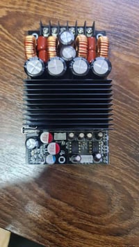 لوحة مضخم صوت • TPA3255 • كلاس D