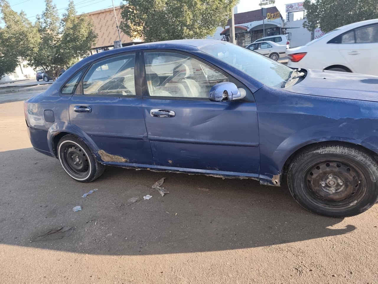 سلام عليكم اوبترة للبيع 2005 كير عادي  السيارة بيهة خياس العتب والبيبان مكينة جديدة الكير بس 2 يفلت ومرات لا غرفتهة كلش حلوة مكان نجف حي العسكريي سعر 38 وبيهة مجال 
هاذة رقمي 
‏‪0781 301 7787‬‏
