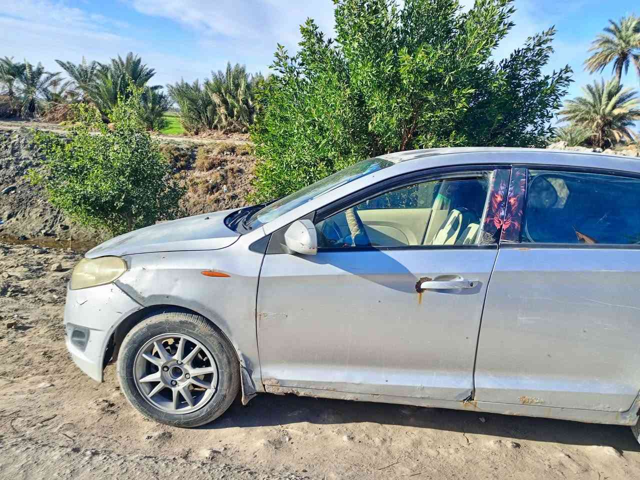 السلام عليكم  شيري فلاوين  2013  سياره   حلوه ماعايزه شي  حداديه  جديده   كير جديد مكينه  بيها بخار    مشروع وطني   مداور ثاني يوم  مكان السياره النجف الاشرف المشخاب   السعر  21وبيها مجال قليل  حك جيه  رقم الهاتف ***********
