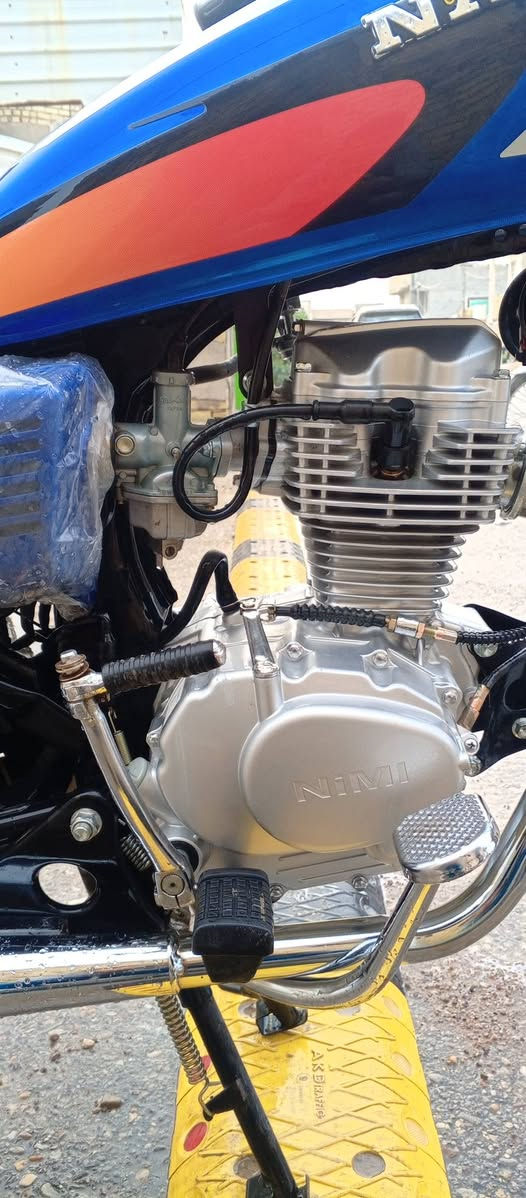 سلام عليكم لحد يتصل ويكول شبيهة أقره التفاصيل عدل رحمالله والديك لتعبني دراجه نامه سكنر موديل ٢٥ مكفوله كفاله عامه عله وضع الشركه السعر ٧٠٠ اوبيه مجال العنوان واسط نعمانيه ***********
