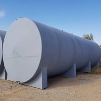 خزانات للبيع 07702389110