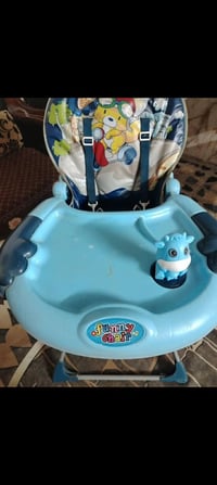 عربانه نضيفه • كرسي طعام • عيب بالقماش