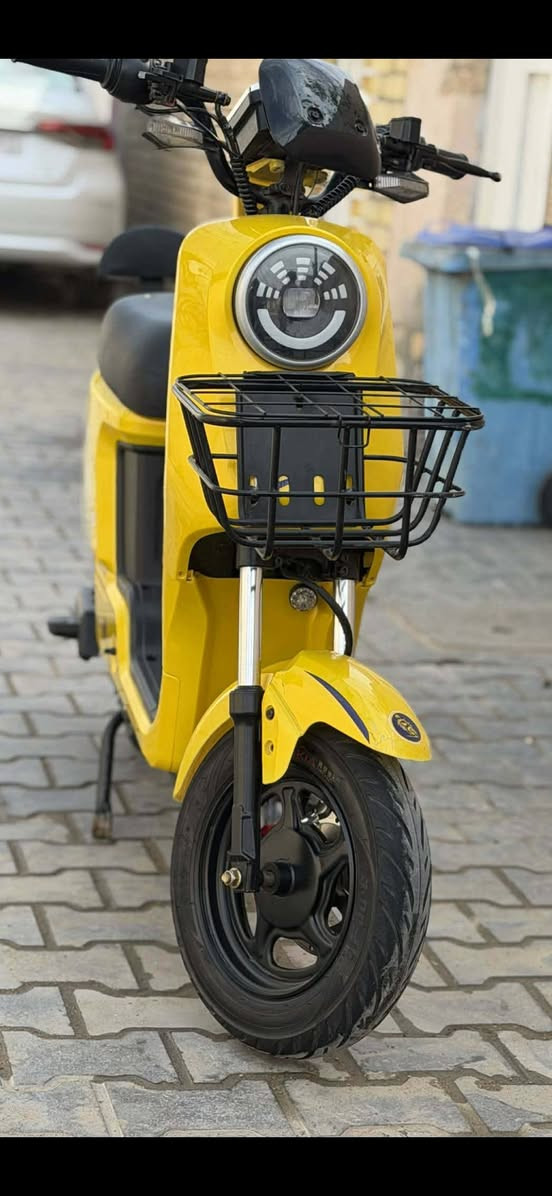 السلام عليكم من رخصه الادمن دراجة شحن R9 كلش جديدة السعر 400 وبيه مجال الاتصال على ***********
