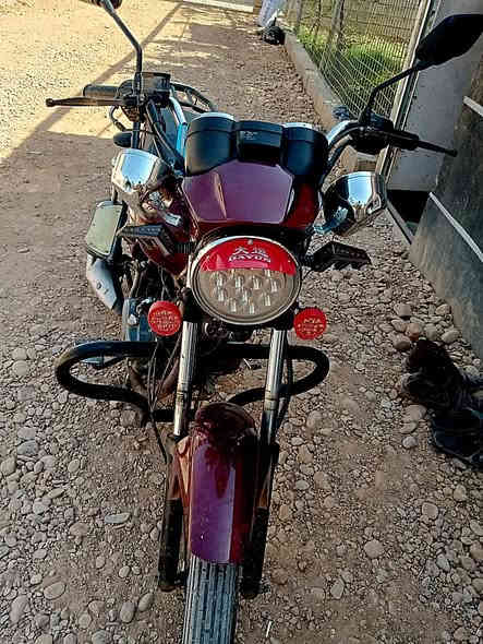 السلام عليكم درجة للبيع السعر 400 ورق كامله المكان ديالى الخالص الاتصال على رقم ***********
