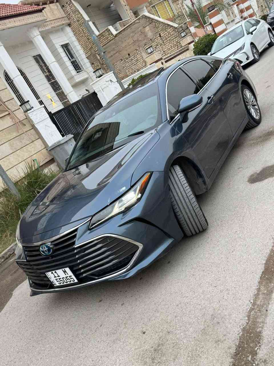 افلون 2022
حادثه جاملغ وباب وشوية من البنيد بدون دواخل 
ماشيه ٣٧ الف كيلو 
ايرباك بردة وراجع ستسم 
ستسم صوت jbl
داتو شو
تدفئة كراسي امامي خلفي 
تبريد كراسي 
لايتات لد بلادي زينون 
خمس كاميرات
كراسي خزن 
تبريد قطعتين 
داخل لد متغير 
رادارت ٣٦٠ 
اشاير بالمري 
خمس بصمات 
هايبرد محرك ٢٥٠٠ 
مكان السيارة العامرية بغداد 
سلايد 
السيارة مع رقم عادي وليسه مميز 
***********
