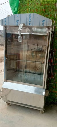 شواية دجاج • مستعملة • ١٠ أيام