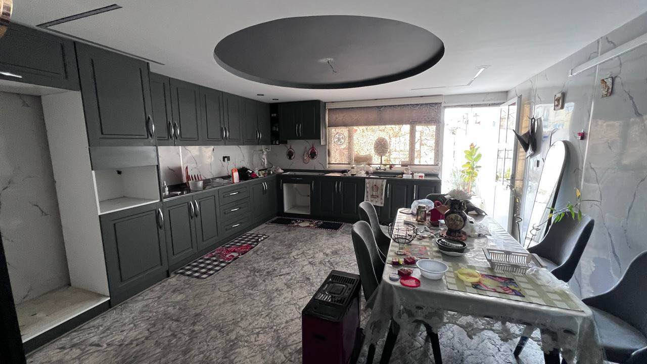 كود اعلان 7/40
🌎منزل للبيع هفالان سعر مناسب
🔸سند طابو يتسجل بإسم اي عراقي
🔘أربيل-في حي هفالان مقابل فرع 
➖منزلين للبيع  
➖مساحة 100m
➖تتكون من-3غرف نوم-صاله-مطبخ -مجموعة صحيات-
للتواصل 📞
***********
***********

**************
في حال لم يتوافق العقار مع رغبتكم او لم يكن بقدر امكانيتكم زوروا موقعنا على تلكرام للتصفح على اكثر عدد من العقارات المتوفرة 

https://t.me/alialmshhadani أربيل, العراق
