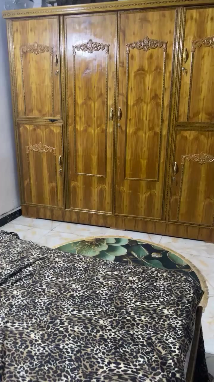 سلام عليكم غرفه للبيع السعر ٧٥٠ وبيها مجال مكان الشعله الضرر فقط مصورته


**إذا كنت صاحب هذا الإعلان وتريد حذفه لأي سبب، رجاءا أرسل رسالة إلى الدعم الفني**