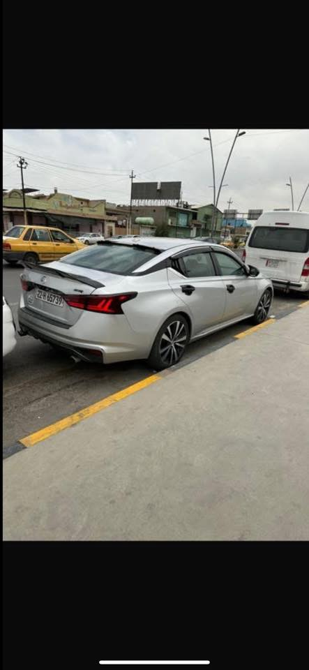 السلام عليكم 
التيما 2019 SR
رقم اربيل دولي سنويه بسمي
ماشيه 119 الف
ضرر امريكا جاملغ  خلف السايق و الباب الخلفي مبدل بلادي بدون صبغ 
بالعراق انطخ الجاملغ الامامي اليسار امبدل و مصبوغ
مواصفات
لايت زينون/ بك لايت LED /ويل 19 / كشنات جلد /رادار امامي و جانبي / شفتات ستيرن/ شاشه كار بلي / كاميرا دواره/ كشنات كهربائي
و السياره عليها جميع الكماليات
السعر 130
للاتصال *********** + واتساب
*********** 
مكاني موصل
