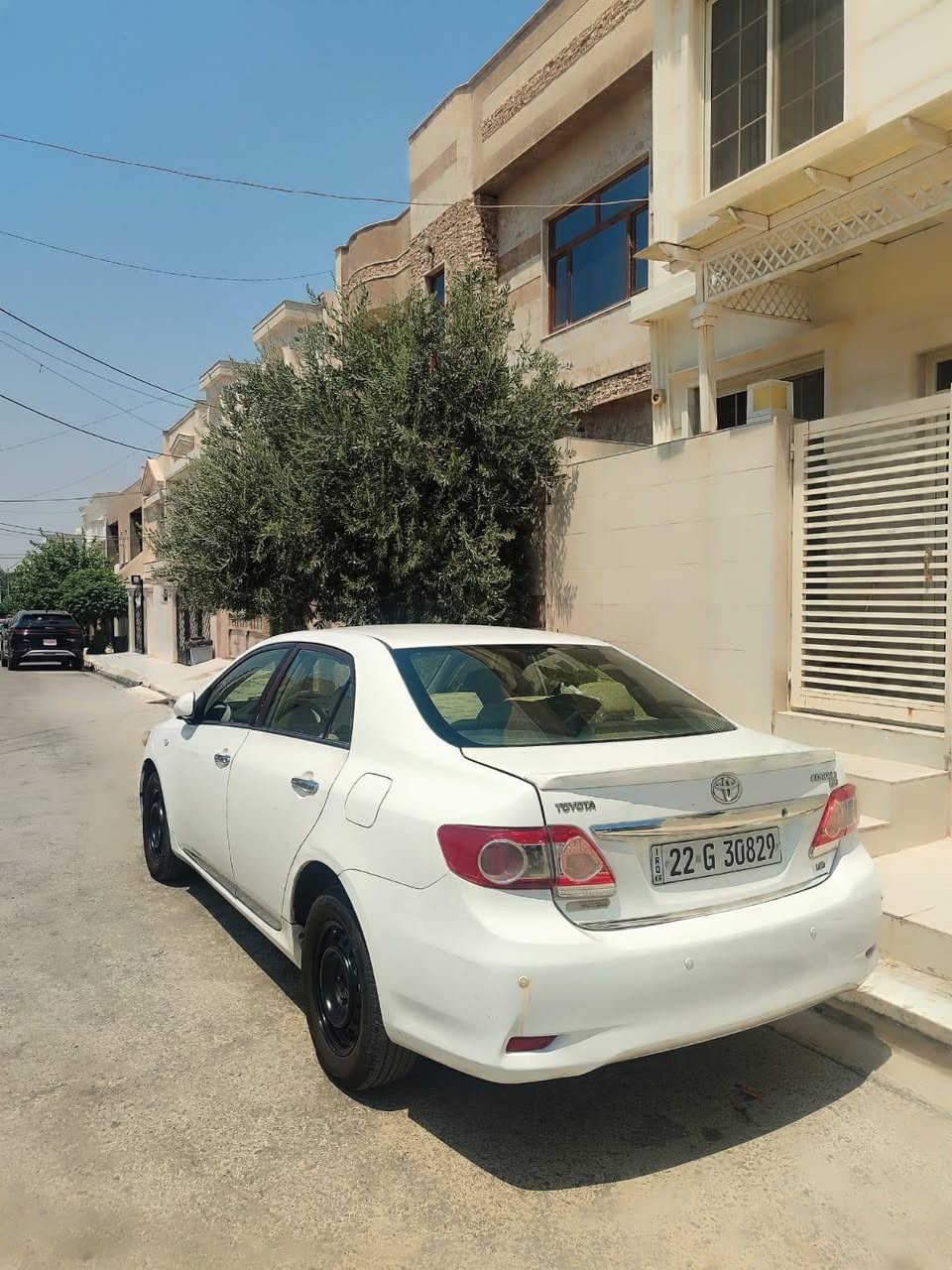 Toyota corolla
موديل:2014
شركه ساز ياباني اصلي
 باب السائق الخلفي مصبوخ
المحرك 1.8
العنوان/ اربیل

رقم تليفون
***********
واتساب موجود
