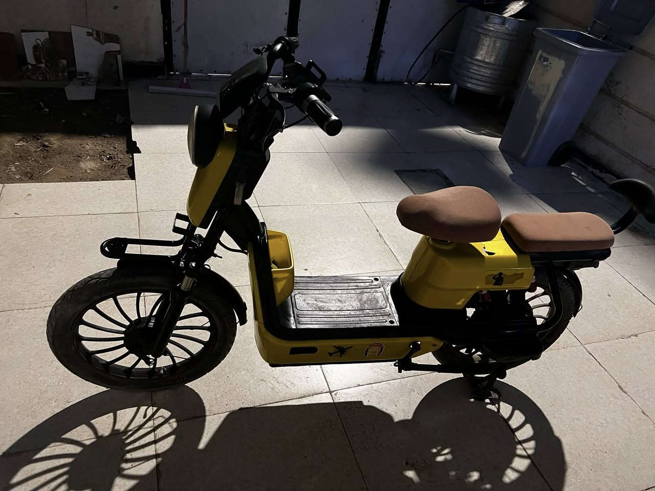 سلام عليكم دراجة شحن للبيع استعمال سبع اشهر بطاريات مبدلهن صار شهرين كاملة مابيها شي عنواني ابو الخصيب البهادرية سعر 350 وبيها مجال بسيط رقمي ***********
