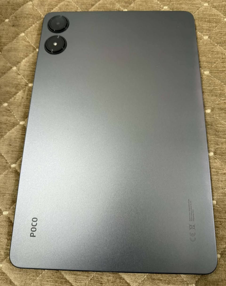 ايباد بوكو باد ذاكره 256 4 سماعات ستيريو 60 فريم ببجي بكل سلاسه  بي ايباد كلش نضيف ويا حافضه وكارتونته الاصليه قبل فتره اخذنا مصار هواي نريده ب 260 وبي مجال مكاني كربلاء للتواصل واتساب ***********
