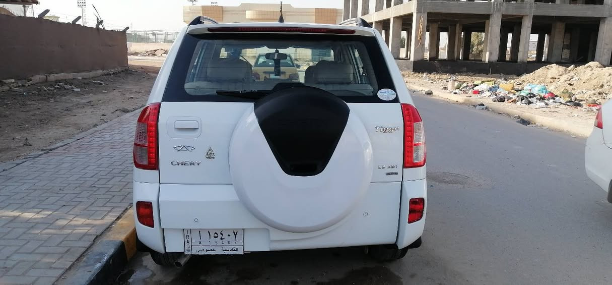 السلام عليكم  للبيع تيكو موديل 13 كير كهربائي ⚡ اكرر كير (كهربائي). رقم قادسية حرة سنوية جديدة. سيارة نضيفة كلش  مابيهة اي خياس كلة ملكط. سيارة بيهة جوملغ  الامامي الأيمن مصبوغ  اثر شخوط وخياس  وعندك تعديل بارد بل باب  خلفي مكان بصيط مامبين.  وبيهة تكليط خياس . باقي سيارة مكفولة من ضربة  داخلهة كلهة مكفولة.  مكينة 1800 لابخار ولاتنقيص. كير مكفول مابي اي خلل اطلع وترايك وين مايعجبك . تبريد ثلج. دواخلهة كلهة جديدة مابيهة تكسير. كهربائيات كلهة شغالة ستر لوك جام 4 شغال سلايت شغالة لايت زنون    سيارة جاهزة بدون نواقص حدادية جديدة. سيارة جاهزة من كلشي كبل تاخذهة لبيت  وبل عافية على ياخذهة. سعر سيارة 58 مكان سيارة الديوانية. ***********
