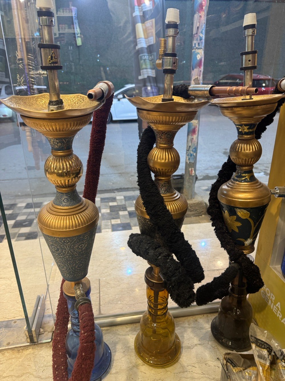 نراكيل طه للبيع مستخدم سعر القطعه 50 الف نفس ما موضح بالصوره مكان بغداد زيونه 
***********