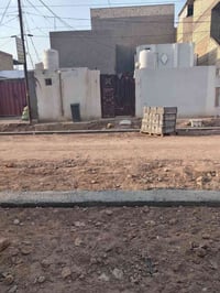 حي الميلاد • ١٠٠م • غرفة وصالة