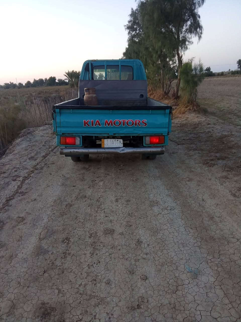 للبيع كيه بنكو قماره وربع رقم نجف سنويه جديده سياره جاهزه للجناي مصبوغه للجماليه المكان بابل الخميسيه ***********
