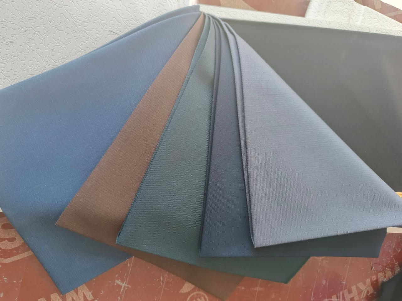 خياطة جاك ابو غرق حي السلام مقابل سنتر انوار القمر تفصال البدلة العسكرية ولابكود وسكراب وتقصير وتقريم رجالي نسائي
***********
