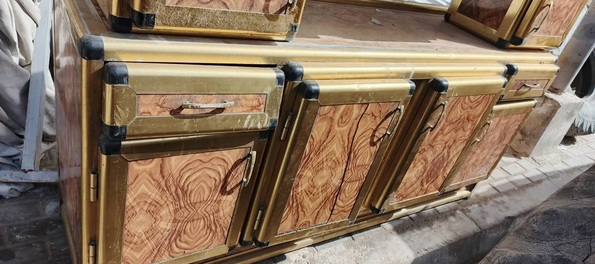 كاونتر مترين لبيع مكان حيانيه ***********
