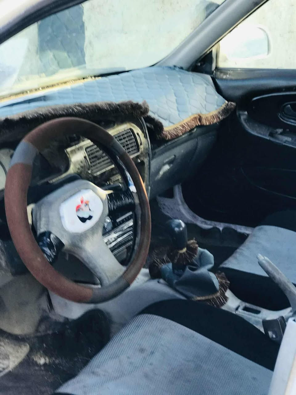 السلام عليكم
بروتون 2002 بيها واجها مرور اكفلك سرقة او عشاير  گير شرط كهربائيات شغالة راديتر بلادية جديدة بل كارتون المحرك معمر جديد شرط الگشر مثل ما موضح بل صور السعر ١٤ او بيها مجال اتصل *********** مكان السياره الحويجه الزاب
