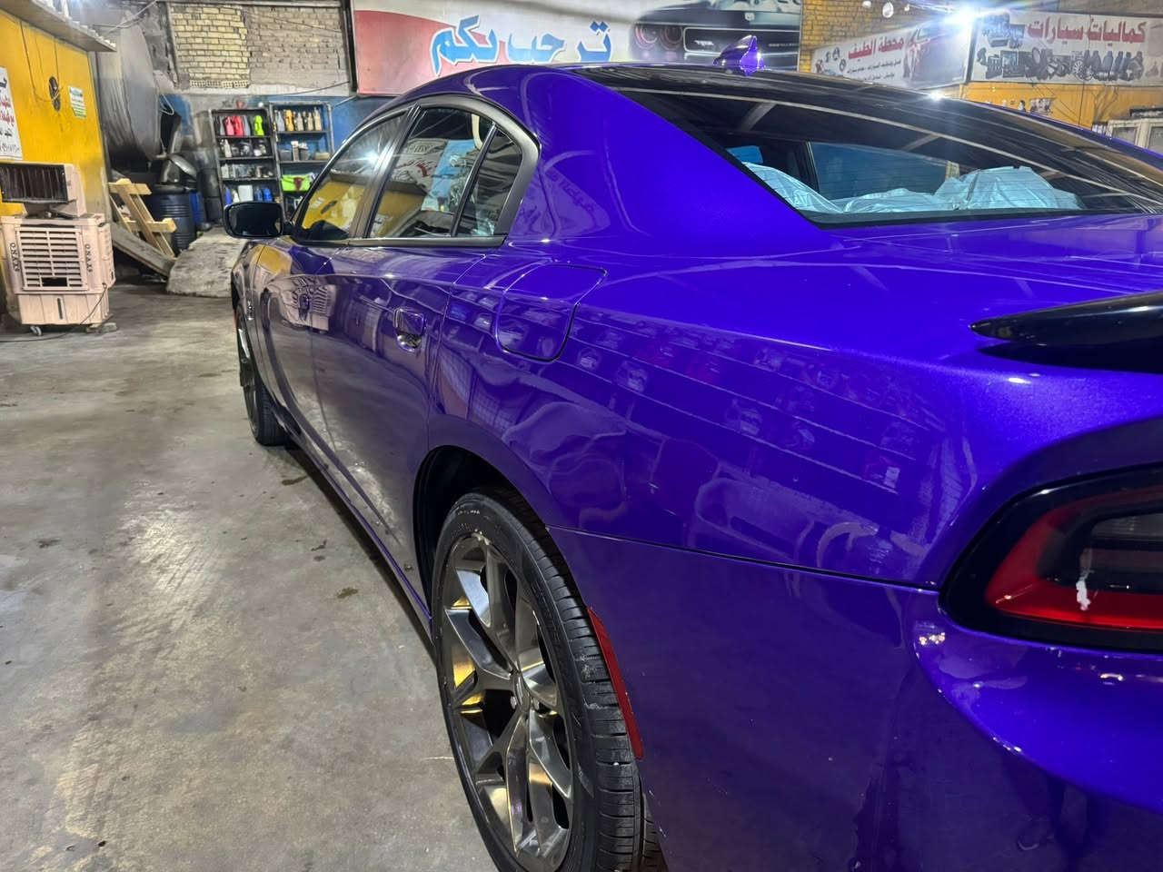 جارجر 2023 بغداد SXT
رقم انكليزي وهزه جديده
السياره كلين بدون حادث
لون مميز بنفسجي
السيارة مغلفه ppf
ماشيه 18 الف جديده
السياره جديده جداً
عليها ادامه من كل شي قبل كم يوم
بيها جوه البك لايت اليمنه اقل شبر بارد ونفسه يم الباب الخلفي صفحه اليمنه هم بارد بسبب التحميل لان صوره امريكا بدون حادث موجوده بالمنشور
السعر 26500
بغداد حي العامل او السيديه
***********
