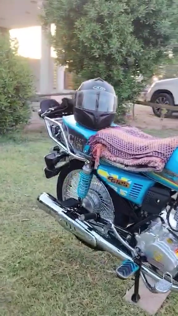 يا الله السلام عليكم تايجر للبيع موديل 25 اربعه جير المحرك مالته 125
موديل 25 وراق سكنر  جديده كلش بعدهي صفاره صارله شهر من ماخذه الدراجه نظيفه شوفه عينك شراي بيك خير وتدلل عنواننا بابل حمزه الغربي الغزالي والدراجه نظيفه ما صار لها واي من ماشيه شراي دق على هذا الرقم وبيك خير وتدلل***********
