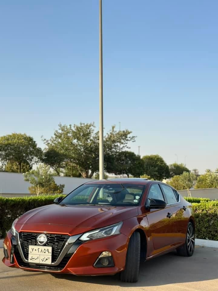 السلام عليكم
نيسان التيما 2020

فئة SR Plus AWD (أعلى فئة)

🔹 حالة السيارة:

صور الضرر مرفقة بالمنشور

الضرر: جاملغ خلفي + جاملغ أمامي + شبر باب + شبر بنيد

🔹 المواصفات:

• فل كامل (1/1)

• فتحة سقف (سلايد روف)

• بصمة تشغيل + بصمة أبواب

• تشغيل عن بعد

• شفتات ستيرن

• مقاعد جلد + مخمل

• تدفئة مقاعد + مقاعد كهرباء

• ديكور داخلي فايبر كاربون

• لايت زينون

• إضاءة LED داخلية وخارجية (ترحيب)

• إشارات بالمرايا

• نظام مانع اصطدام + توقف ذاتي

• مثبت سرعة + الحفاظ على المسار

• رادارات + نقطة عمياء

• تحكم بالستيرن

• شاشة كبيرة + شاشة عدادات

• ويل كروم قياس 19

• بلوتوث

• حساسات خلفية

• حساس ضغط الإطارات

🔹 معلومات إضافية:

• الدواخل: أسود

• محرك 2.5 تنفس طبيعي

• الممشى: 75 ألف مايل (قابل للزيادة)

• حجر بيئة شرط

• رقم أربيل باسمي

💰 السعر: 131$ (قابل للتفاوض البسيط)

📍 الموقع: أربيل

📞 للاستفسار: *********** (واتساب أو اتصال)
