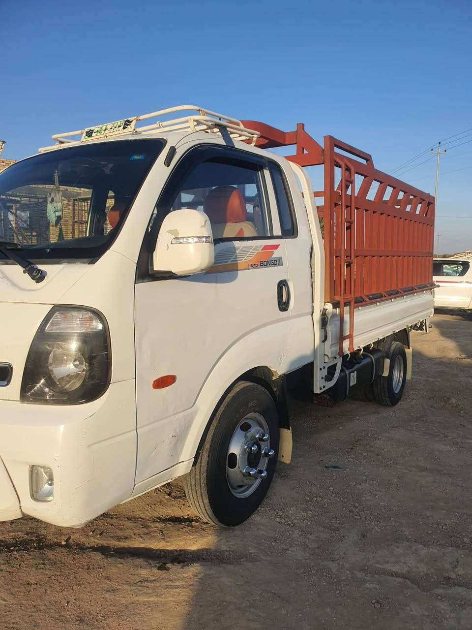 سلام عليكم للبيع كيه فحل مسكر 2015 بغداد سنويه جديده  كفاله عامه محرك كير حداديه تبريد تخم تاير تانكي 120 سياره جاهزه سعر 127 وبيها مجال ***********. ***********
