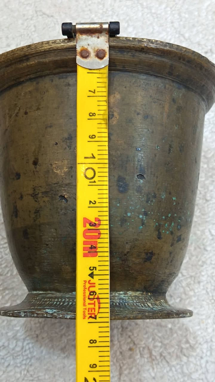 هاون قديم ثقيل كلش القياسات واضحه بالصور سعره ٦٠ الف


**إذا كنت صاحب هذا الإعلان وتريد حذفه لأي سبب، رجاءا أرسل رسالة إلى الدعم الفني**