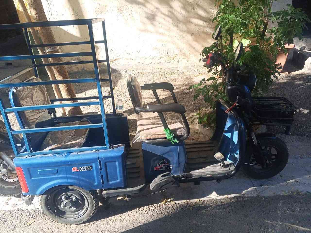 السلام عليكم عندي دراجه شحن بيكم مضاف إليها حديد قفص درجه اولى اريدهه ٩٥٠


**إذا كنت صاحب هذا الإعلان وتريد حذفه لأي سبب، رجاءا أرسل رسالة إلى الدعم الفني**