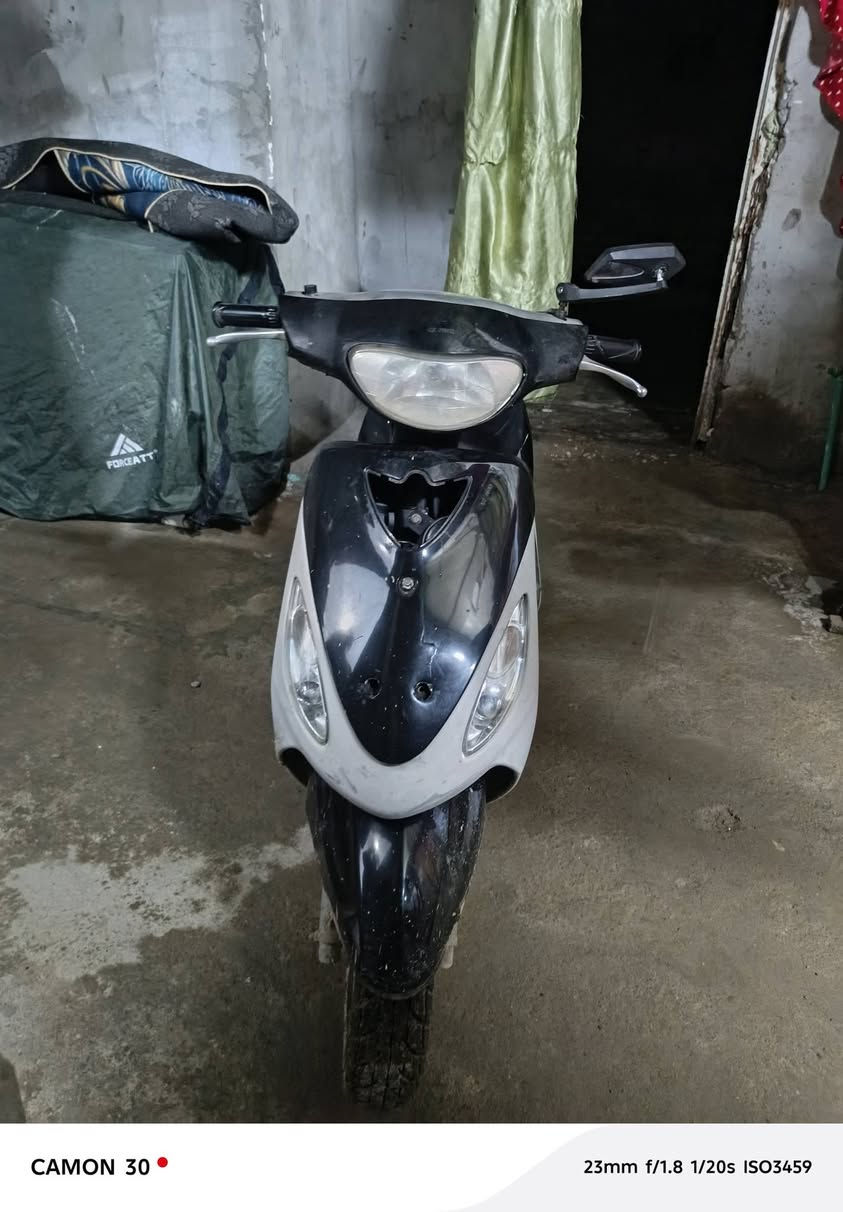 سلام عليكم دراجة ختم واحد دراجة مال حاوية مكينه ما مفتوح بيها برغي السعر 650وبيها مجال قليل مو سعرها بس متوازي كلش الاستفسار ***********
