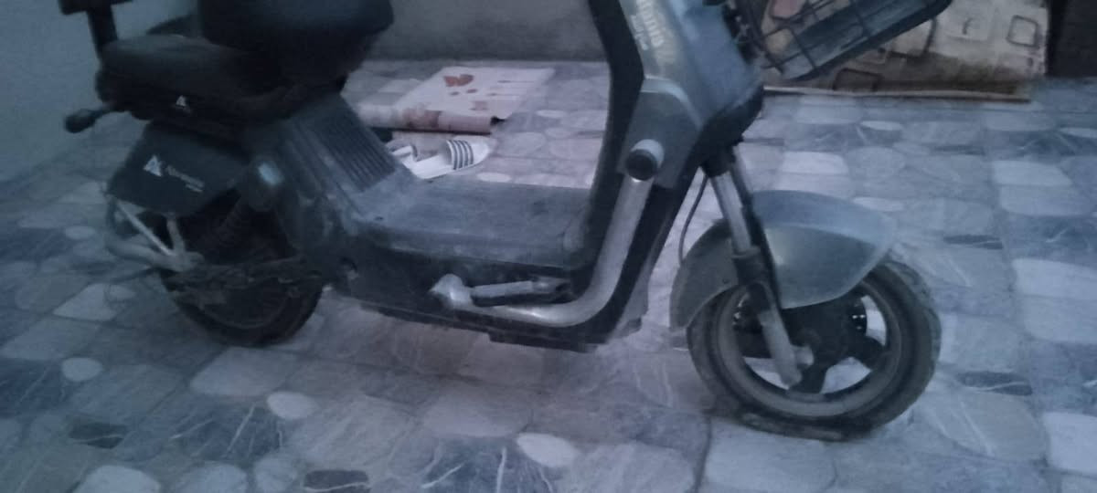 ماطور شحن للبيع
كله شغال 

بس تايات بنجر معرف ماطور ما طالع بي صارلي شهر

فحم في فحم ابيع 

سعر 150وبي مجال متواجد فيس


**إذا كنت صاحب هذا الإعلان وتريد حذفه لأي سبب، رجاءا أرسل رسالة إلى الدعم الفني**