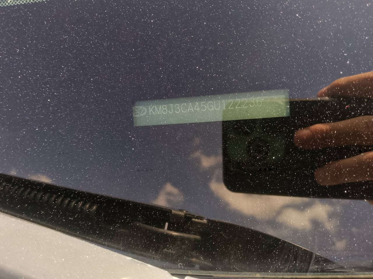 السلام عليكم
توسان 2016 بيها قطع وسونارها واضح كدامكم اكفل كص وشواطي سياره مكينه مجفت جديد راجز السياره صدر امامي جديد وخلفي جديد وتخم تاير جديد ممعدي عليهن اسبوعين السياره خير من الله ماشين 116 بيها نواقص قليله يعني وبيها طخطخات وجراد ايضا بسبب عدم توفير الوقت اسويهن 
بغداد الامين الثانيه 
*********** 
السياره سعرها 128 وبيها مجال
