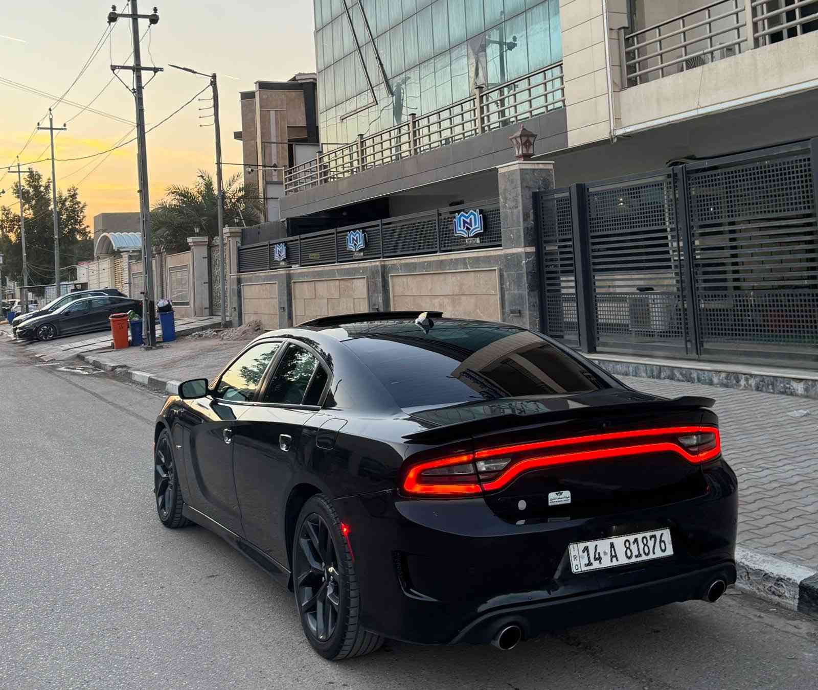 السلام عليكم 
جارجر ارتي سوبر تراك باك 2019 اصل هزه 
جديده رقم بصره الجديد بأسمي تحويل شوكت ماتحب
السياره 5700 ستوك كلها ع لبلاد كزوزها بلادي
مواصفات السياره 
شاشه 
فتحه 
شفتات استيرن 
داخل  لونين اسود واحمر 
تشغيل عن بعد 
كشنات كهرباء 
3 انضمه قياده 
تبريد تدفئه بلكشنات + استيرن 
بلكات ريسنك اصلي وكاله 
ولف حماوه ريسنك اصلي من الوكاله 
فيت بم ريسنك اصلي من الوكاله 
دبل فان اي حماوه او دوانز مابيها 
تايرات طخم كامل كسر كارتون 
عدسات لايت اصلي وكاله عالي ناصي درجه اولى
ومواصفات السياره بقيه معروفه 
السياره حادثها جاملغ وبنيد خفيف جدا
 + مقدمه الشاصي تعديل فقط فقط لغد كفاله وشبر صبغ بلجاملغ الخلفي فقط 
السياره مكينه كير وحداده وكلشي بيها جديد ومامتعوبه جديده كلش كلش ومعتني بيها مابيها اي نقص ونضافه عاليه 
ماشيه 58 ميل حقيقي شرط الفحص 
كهربائيات وحداده وكلشي بيها مكفول 
بانزين مداريها كله محسن ودهن اصلي وادامه كامله اي نقص مابيها 
ملاحضه / السياره بلاد كتها مامحدثها 
ويلها لبلاد كلشي بيها ع وضع لبلاد 
صور الحادث مرفقه بلمنشور  وكلشي شرحت 
وتقرير الفحص موجود بيها وناشره هم 
بيع او مراوس وسعرها 220  وبيها مجال بسيط 
عنواني البصره المعقل 
***********
