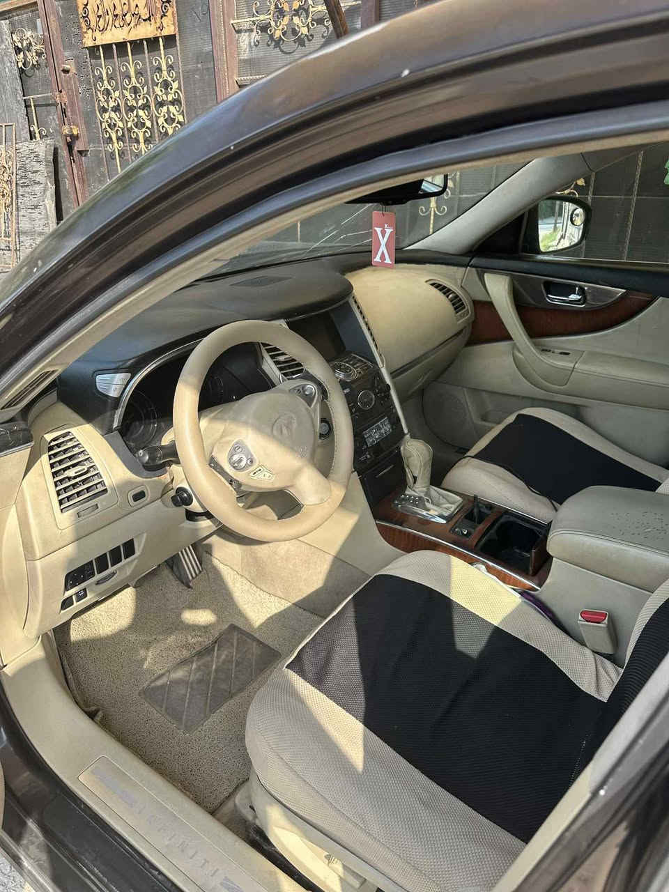 السلام عليكم انفنتيFX35
خليجيه مكينه كير حداده كله توب السياره مثل مموضحه بصوره جارده يحتاجله صبغ عام 

بيه طخيه زغير الجاملغ الخلفي الوزه السايق  بغداد بسم ولد من بغداد شرط التحويل  حجر بيئه بلادي 

العنوان البصره القرنه


**إذا كنت صاحب هذا الإعلان وتريد حذفه لأي سبب، رجاءا أرسل رسالة إلى الدعم الفني**