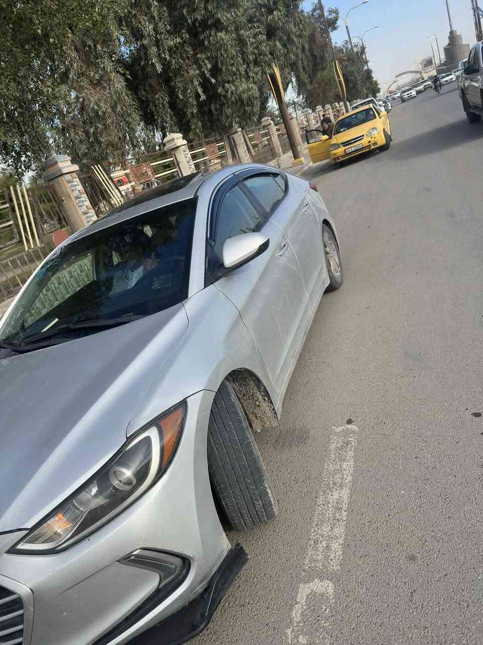 سلام عليكم 
للبيع او المراوس

النترا 2017 وارد أمريكي رقم بغداد بأسمي 
موصفات 1/1
بصمة 
فتحة 
تحكم كشنات كهرباء 
تدفئة اكشانة 
تبريد لمس 
السيارة مفولة مواصفات مناقصة شي وبأسمي 
 
الضررر : بنيد فقط 
المكان : الانبار -الرمادي 
السعر 135 وبيها مجال 
الاستفسار :***********
