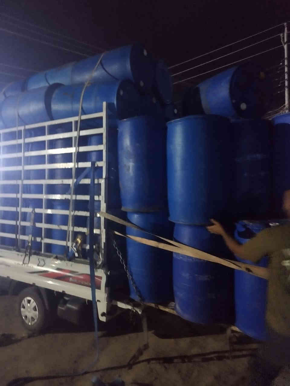 تم وصول الوجبه الثانيه للبراميل النفط ال 220لتر نضافه فول 
 قبقين مو قبق  البرميل 👉 الثقيل  
 #جمله_مفرد. مجمع التاج للمواد الإنشائية..#العنوان العسكري مقابيل مدرسه الهادي   ***********رقم المجمع  للاستفسار 
أو مراسله الصفحه ..
