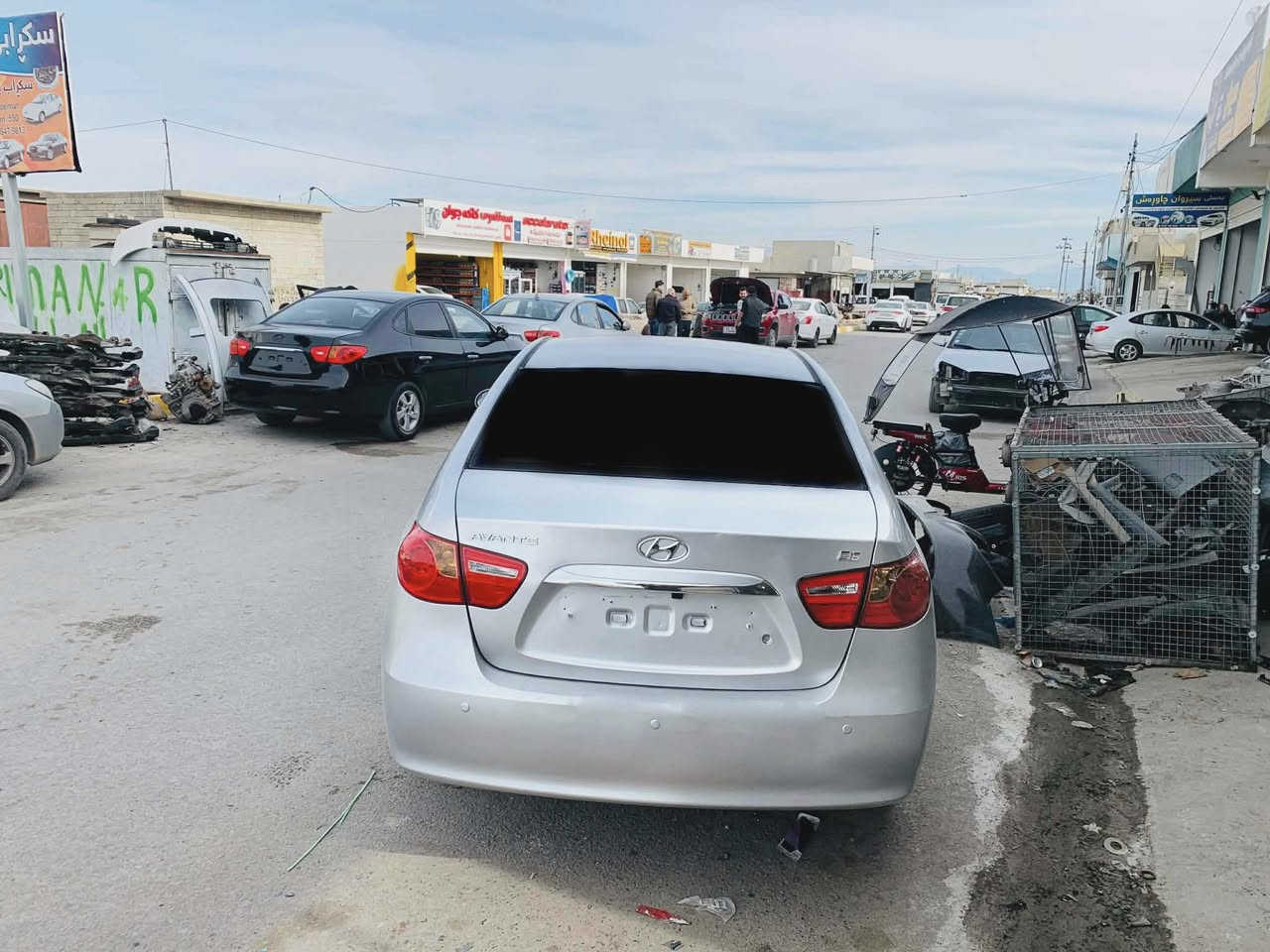 ئافانتی بۆ فرۆشت ئیکۆ
٢٠١٠ فول فول مواسەفەت بی سلاید

بێ تەقە و رەقە  بی مەسرەف بە شەرت 

جوان و خاوێن مالێ دۆست

مەکینە ١٦ دکشن بەرز 

خایس و ژەنگ وکەفەر گۆراو هەموو گیانی بەشەرت

گیر و مەکینە بە زەمان 

کەمل مەسرەف 

١٧٠ هەزار رۆیشتوە 

پاک پاک 📦  ***********
