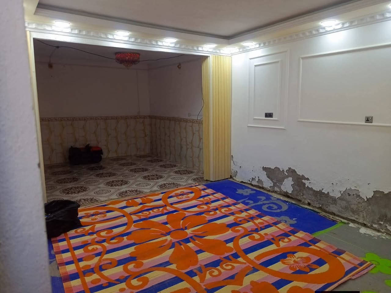 بيت البيع كوت حي الحكيم شارع سكله الوادي
مساحه 220 غرفتين وصاله ومطبخ حار بارد ستقبال صحيات داخليه خارجيه مرقم من قسم البلديه سعر 35بي مجال
ستفسار خاص


**إذا كنت صاحب هذا الإعلان وتريد حذفه لأي سبب، رجاءا أرسل رسالة إلى الدعم الفني**