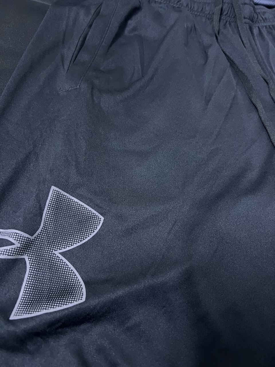 تراك شورت 
اندو ارمر 
القياس L


**إذا كنت صاحب هذا الإعلان وتريد حذفه لأي سبب، رجاءا أرسل رسالة إلى الدعم الفني**