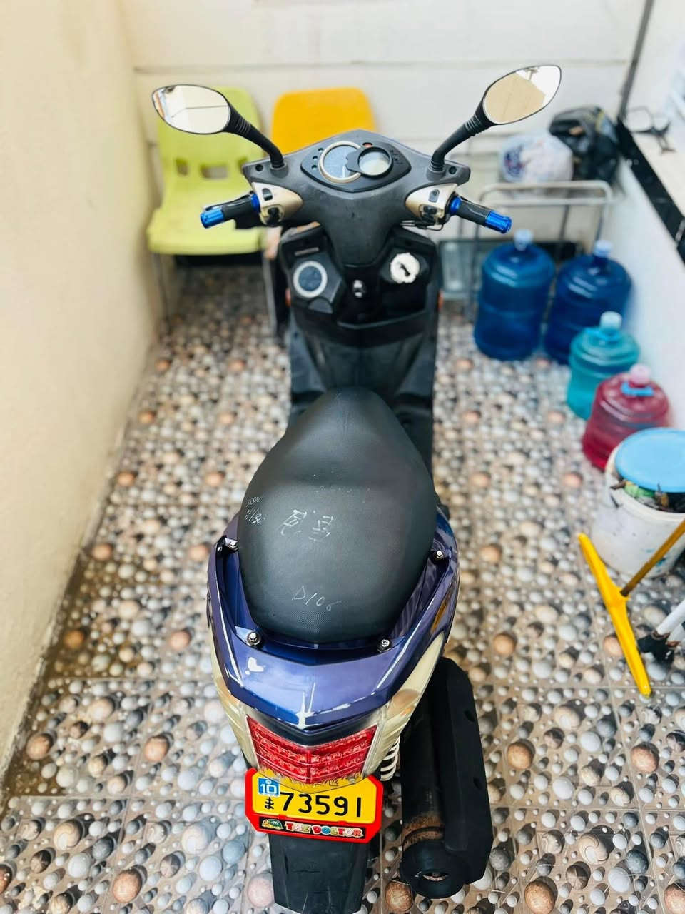 سلام عليكم :دراجه سكنس فحل خطين طلاعات دراجه لونها بحري صالنصه نفخ براد ويل كب ذهبي شاشه خمس الاوان بك لايت لد دراجه اي نقص ما بيها  علا حبايه ونص ماكاني بغداد   متواجد خاص


**إذا كنت صاحب هذا الإعلان وتريد حذفه لأي سبب، رجاءا أرسل رسالة إلى الدعم الفني**