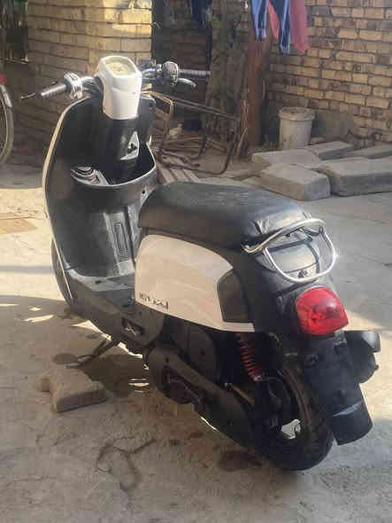 مكاني سوق الشيوخ دراجه بوليس مامفتوحه بلاد 49 شغاله سلف هندر كهربائياته كامله سعره 700 رقمي ***********
