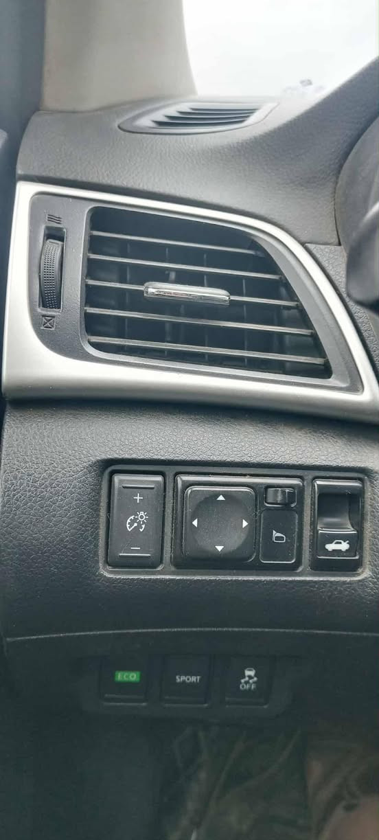 سێنترا مۆدێل 2016 مەکینە گەورە مواسەفات خلیسک و سپۆڕت وئیکۆ گێڕ و مەکینە بەشەرت چەمالەغی پێشەوە و بۆنیت و نیو درگای دوای سەکنی بۆیاخە سەنەوی بەسەر چووە  جوابی کۆمێنت و چات نادەمەوە
ژم:*********** السليمانية, العراق
