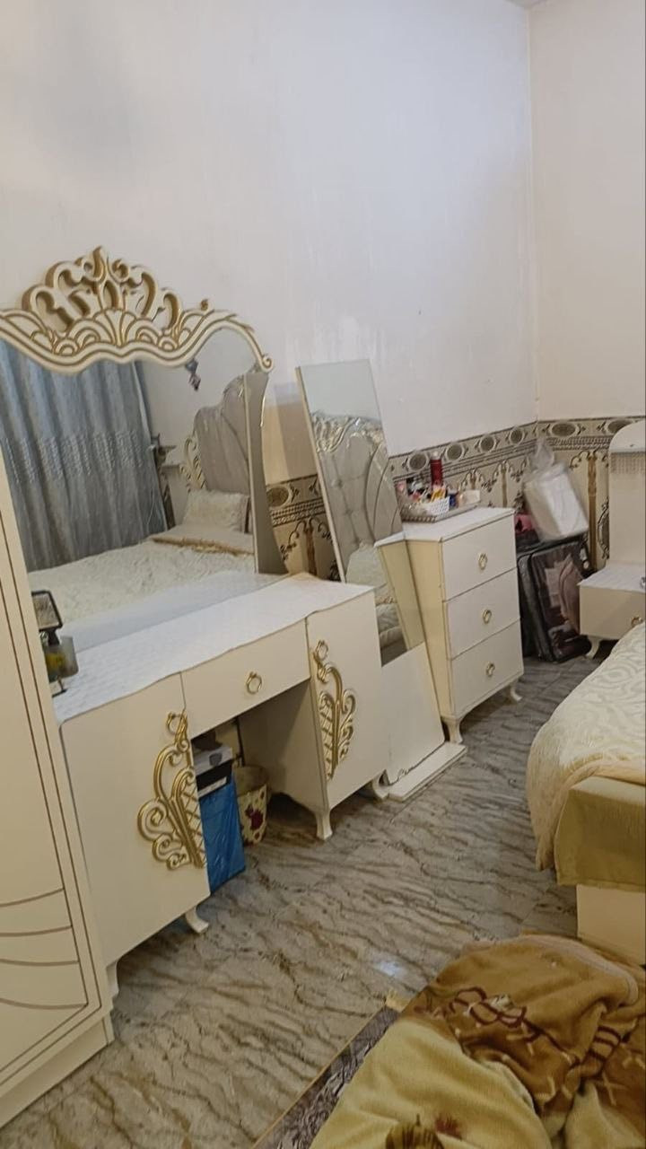 غرفه تركي جديدة و نظيفه سعرها 550 وبيهه مجال /والتخم  عشر نفرات نظيف سعره 370 وبي مجال
ابو صخير


**إذا كنت صاحب هذا الإعلان وتريد حذفه لأي سبب، رجاءا أرسل رسالة إلى الدعم الفني**