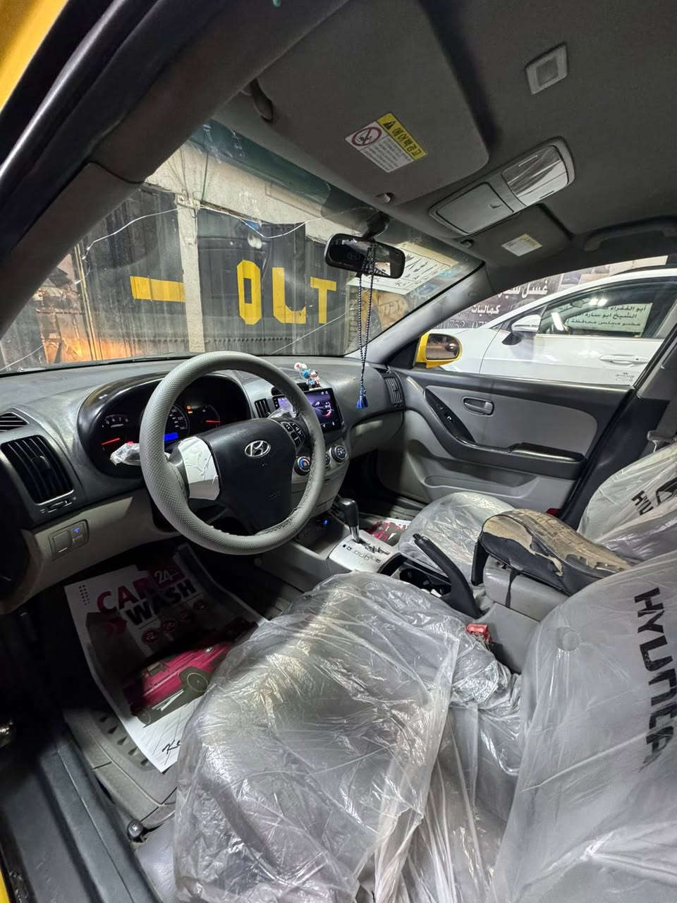 السلام عليكم  النترا 2010 امريكي  محرك 2000 دوش محرك جديد كير نضيف السياره خير من الله رقم انبار مسلم الماني باقي تجديد سنويه ولوحات جدد حادث امريكه  باب وجامغ جهة السايق  شواصي لغود كفاله السعر 78 وبيها مجال 
***********
