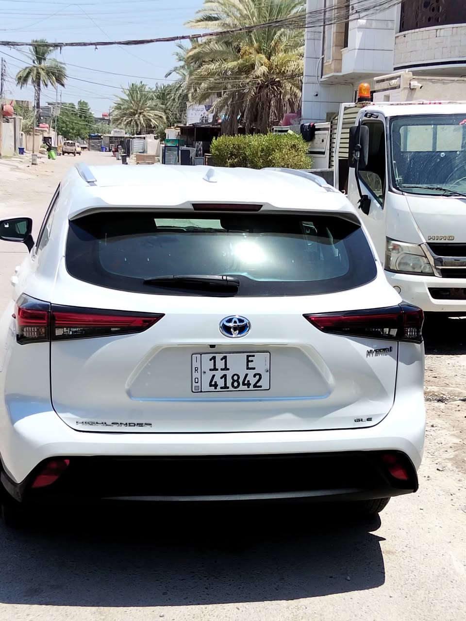 تويوتا هايلاندر GLE 2026 | زيرو كيلومتر
خليجي سعودي –

المواصفات:

 • محرك 2500 هايبرد /نظام دفع رباعي AWD/فتحة سقف سلايد/باب خلفي كهرباء (صندوق)/رادار أمامي + مانع تصادم + تحديد مسار/جنوط 18 إنش/مقعد السائق كهرباء/شاحن موبايل/برده خلفي في الأبواب/مرايا كهرباء/عدادات ديجيتال

السعر:285ورقه.     سياره مكانه بغداد يم مرور التاجيات ***********

