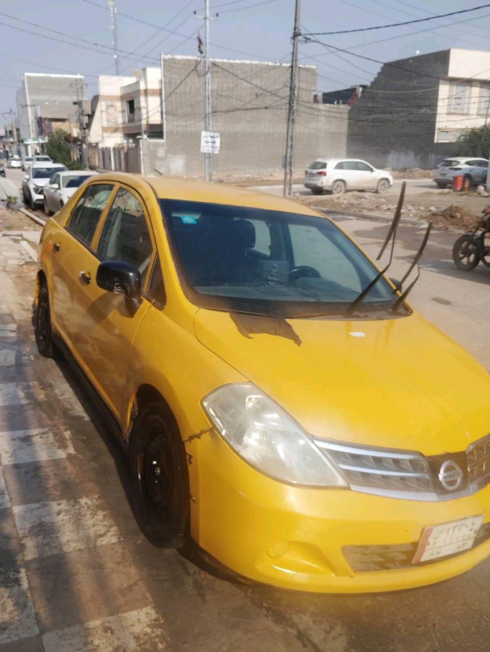 نيسان فيرسا للبيع او مراوس حسب القناعه ٢٠٠٩مالكه بالحلة يمه السنوية ٢٧ 