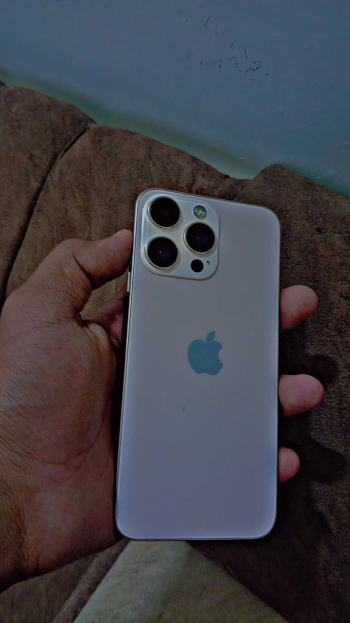 السلام عليكم (السعر 60الف) ايفون 16برو ماكس كوبي (تقليد) كدام العين واتساب او اتصال ***********
