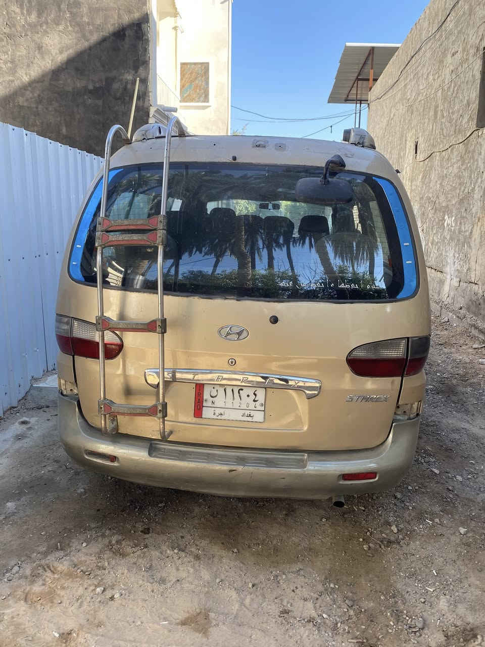 سلام عليكم ستاركس موديل 2000 كير ومحرك كفاله السياره يرادله تلحيضات شغلات بسيطه السعر 40 وبيه مجال حك الجيه مكاني بغداد كاظمية رقم تلي فوني ‭0772 915 1896‬
