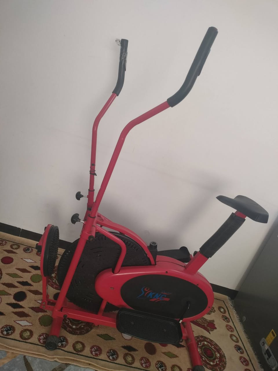 غراض بيت للبيع نظيفات جدا
1   جهاز رياضي
2    كوفي مشين 
3    عجانة تحضر وتشوي المعجنات 
4.   مكنسة كهربائية خاصة للسرير وتخم القنفات 

للبيع أسعار مناسبة


**إذا كنت صاحب هذا الإعلان وتريد حذفه لأي سبب، رجاءا أرسل رسالة إلى الدعم الفني**